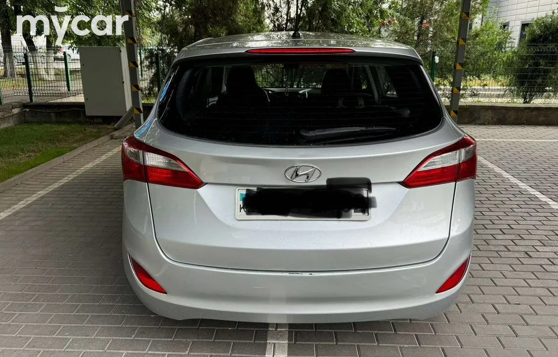 Hyundai i30 2014