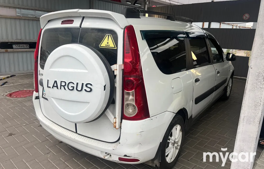 LADA Largus 2014