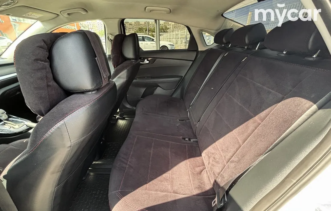 Kia Cerato 2024