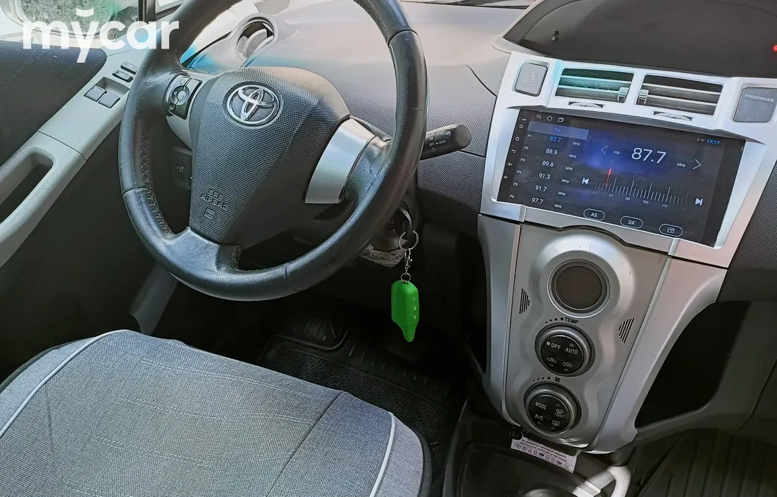 Toyota Yaris 2007