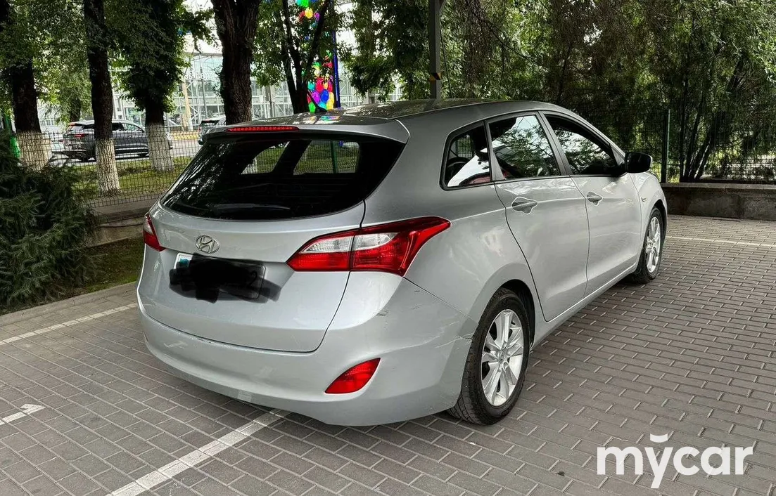 Hyundai i30 2014