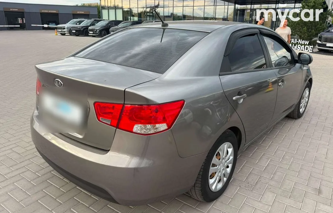 Kia Cerato 2012