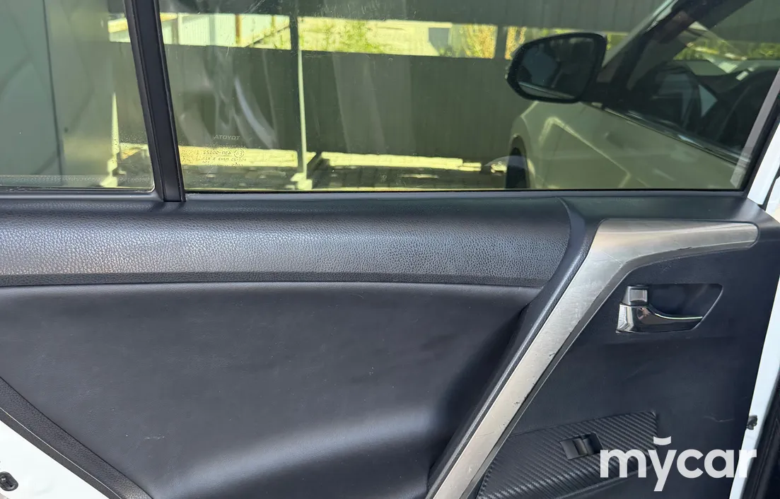 Toyota RAV4 2013
