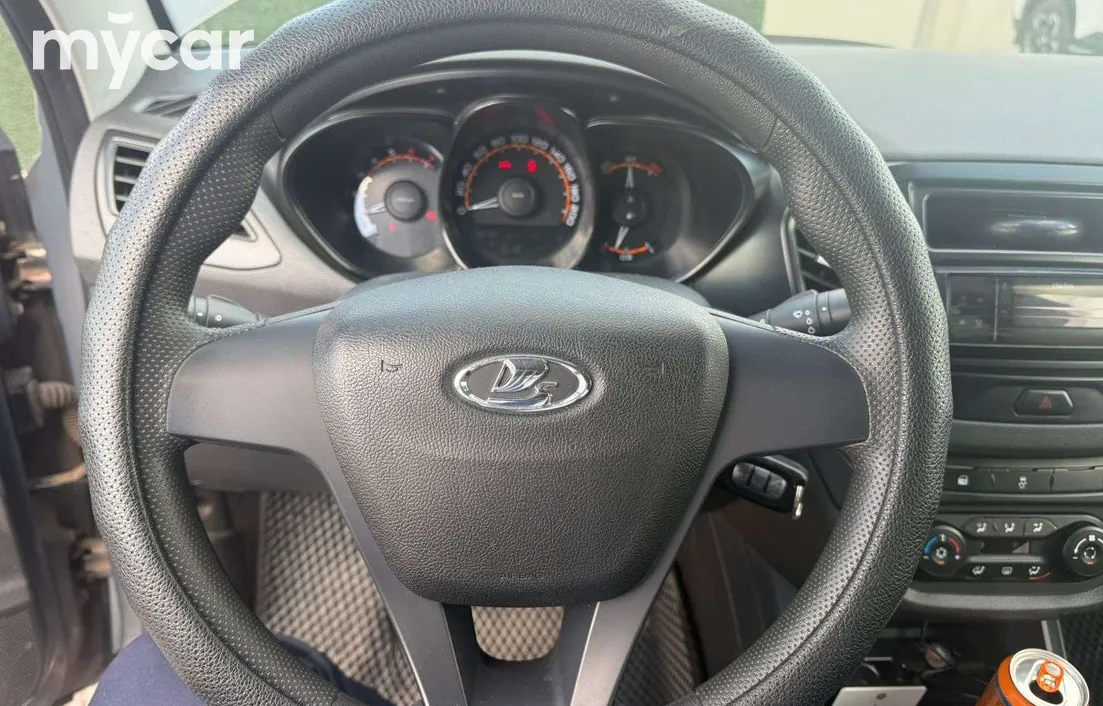 LADA Vesta 2020