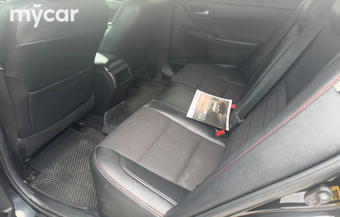 Toyota Camry 2015