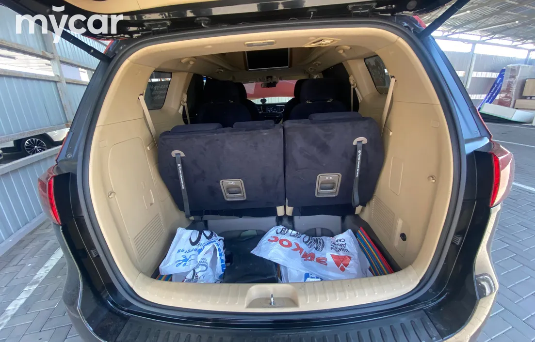 Kia Carnival 2019
