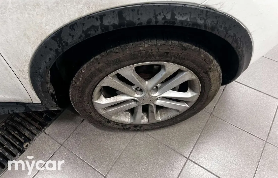 Nissan Juke 2013