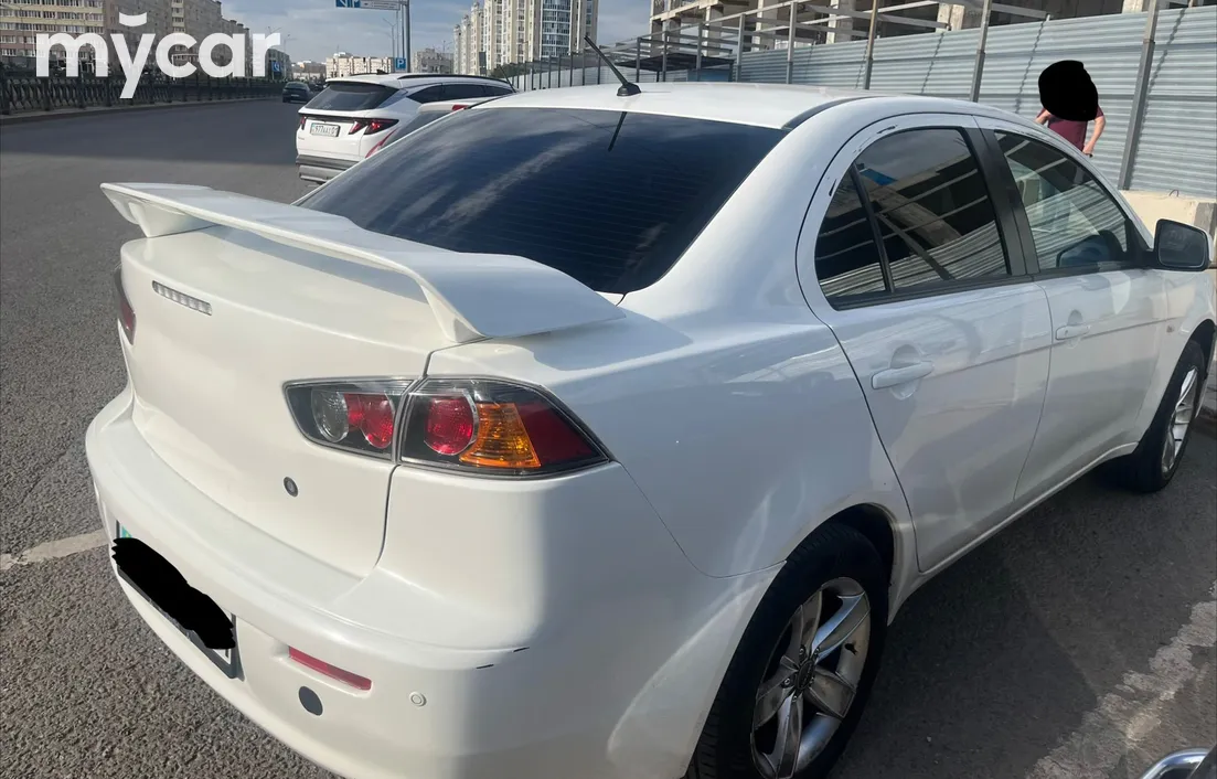 Mitsubishi Lancer 2013