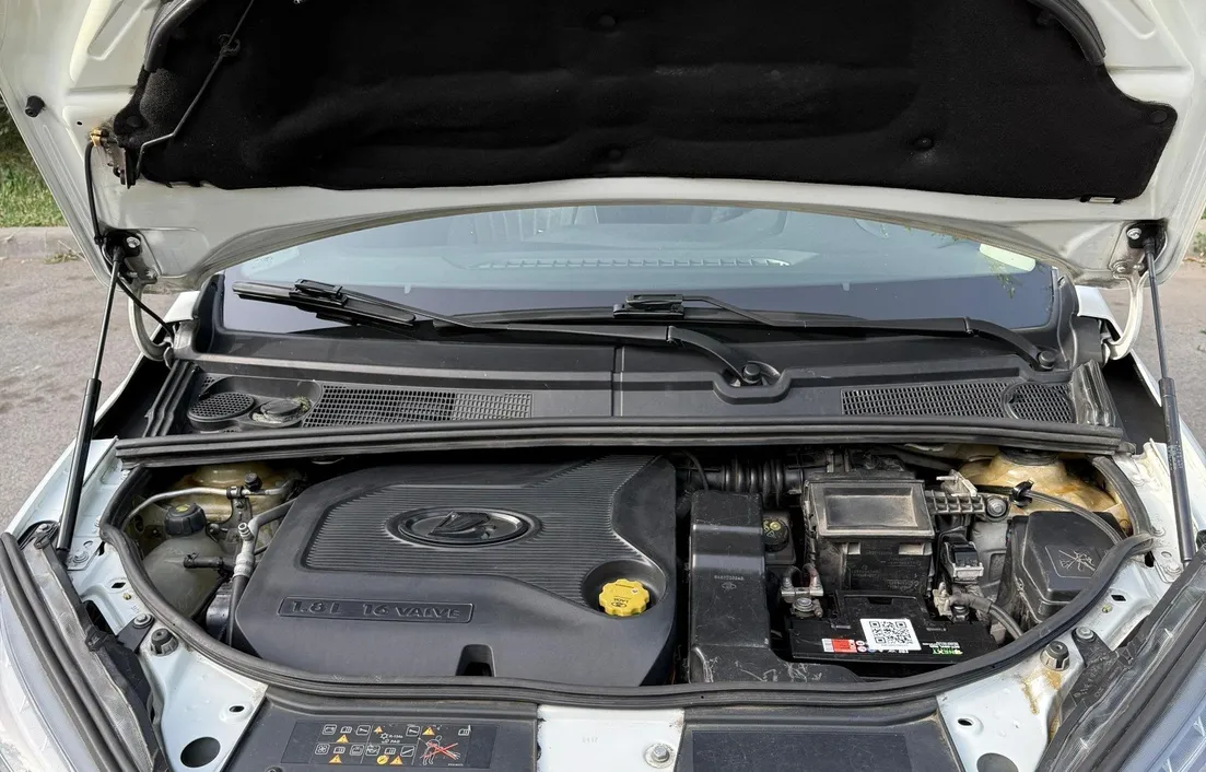 LADA XRAY 2017