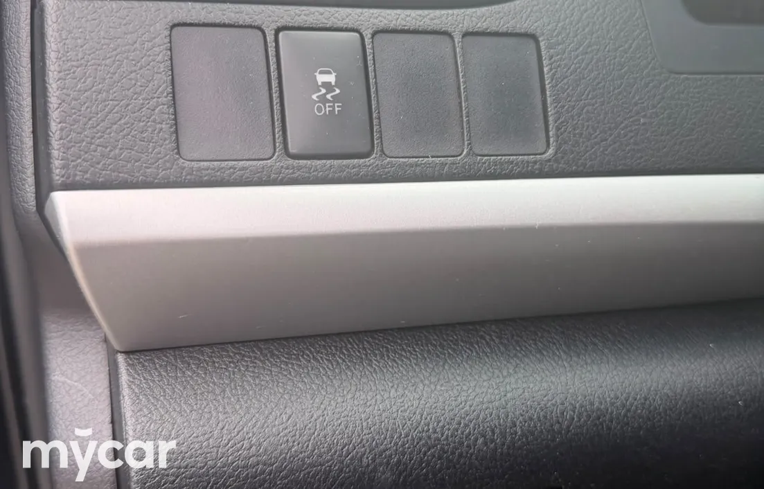 Toyota Camry 2015