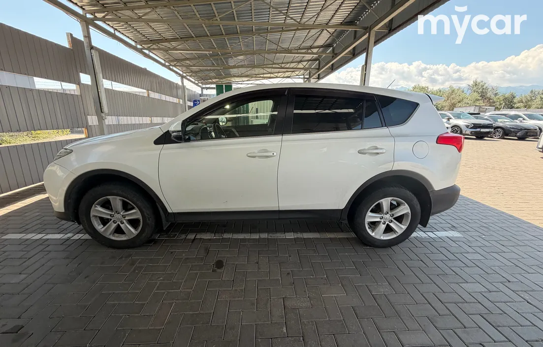 Toyota RAV4 2013