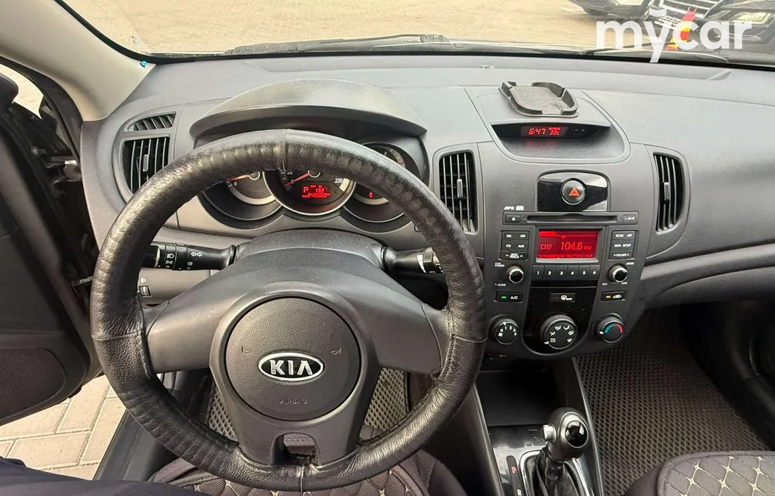 Kia Cerato 2012