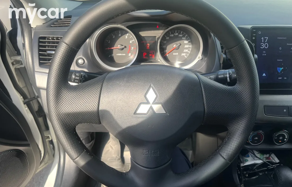 Mitsubishi Lancer 2013
