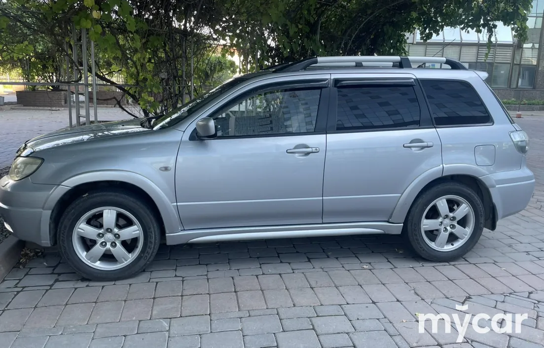 Mitsubishi Outlander 2006