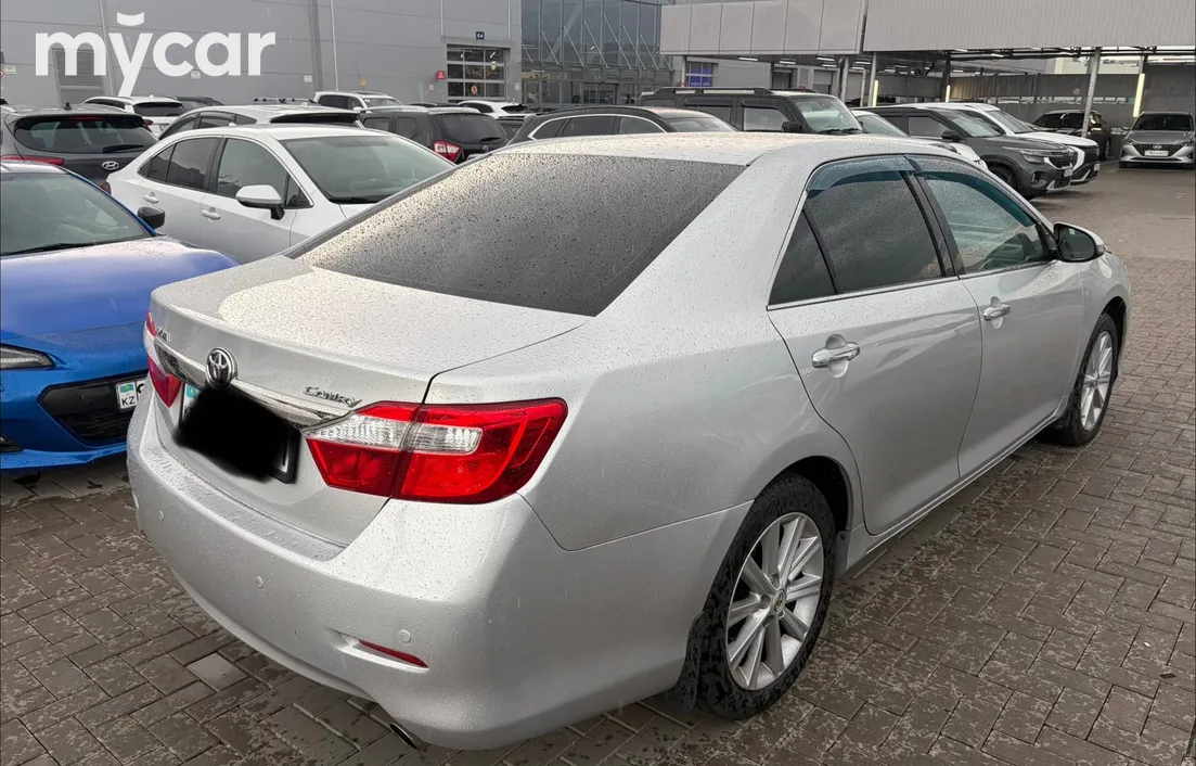 Toyota Camry 2012