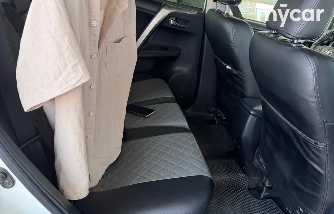 Toyota RAV4 2013