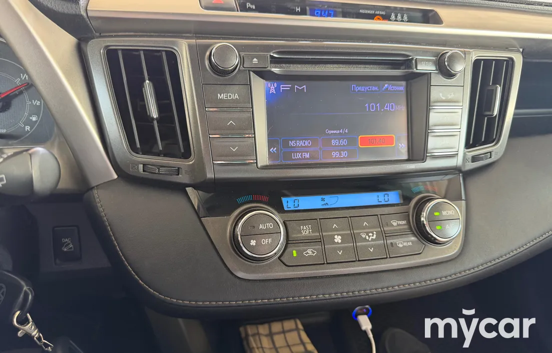 Toyota RAV4 2013