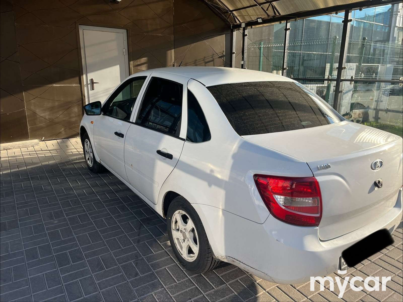 LADA Granta 2015