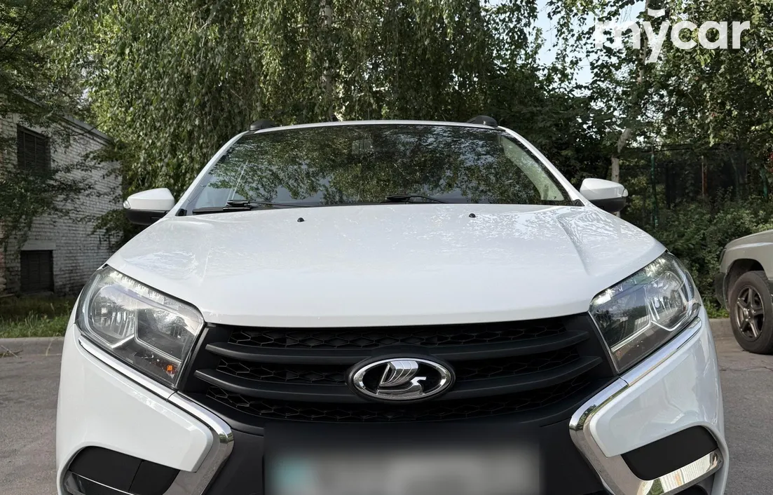 LADA XRAY 2017