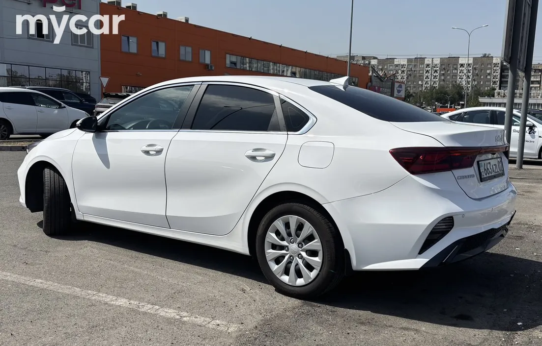 Kia Cerato 2024