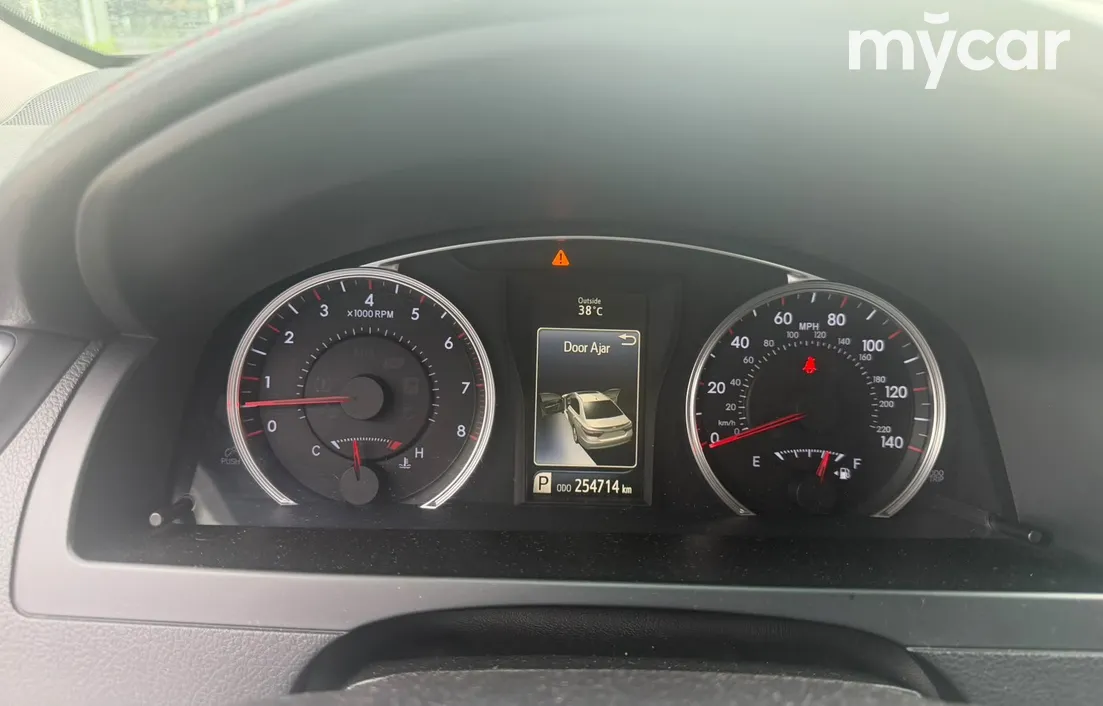 Toyota Camry 2015