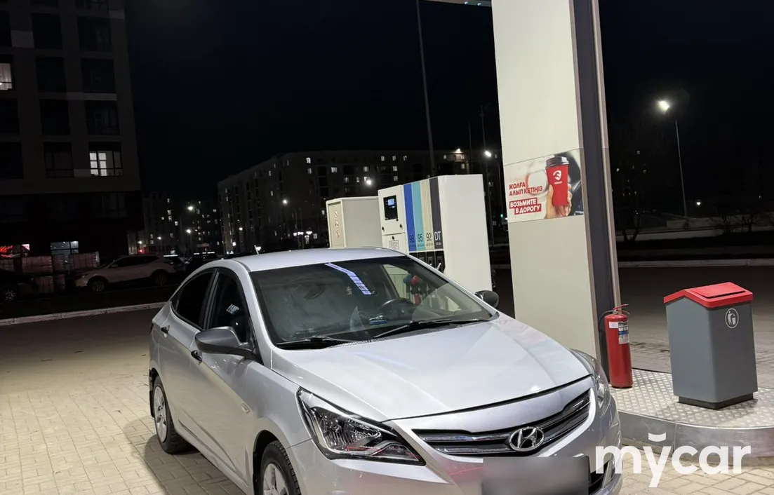 Hyundai Accent 2015