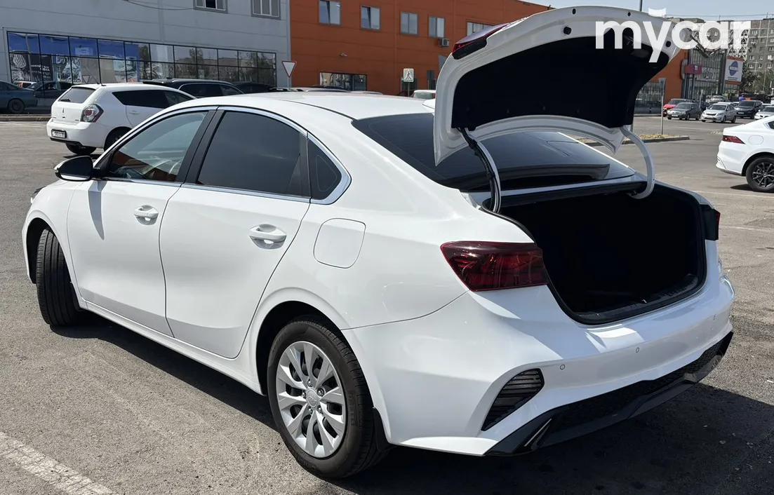 Kia Cerato 2024