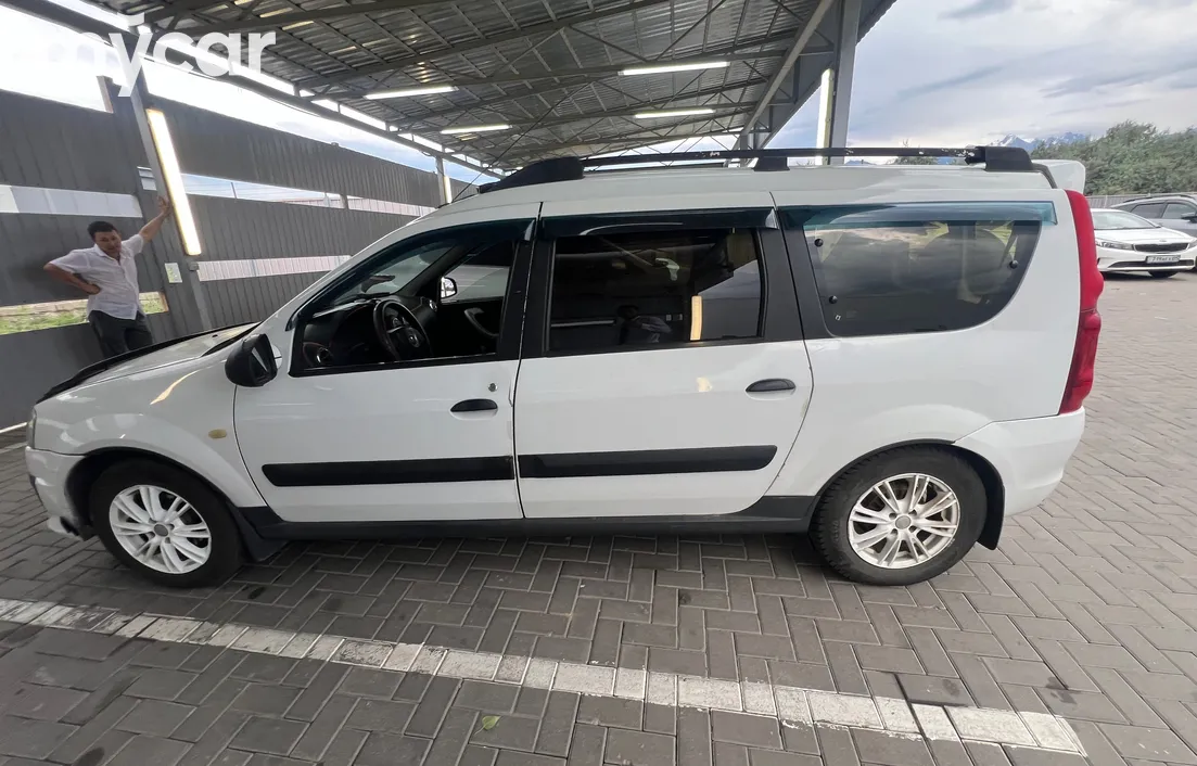 LADA Largus 2014