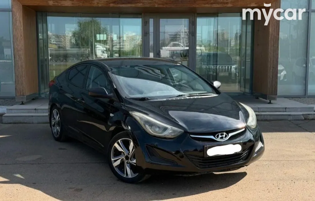 Hyundai Elantra 2013