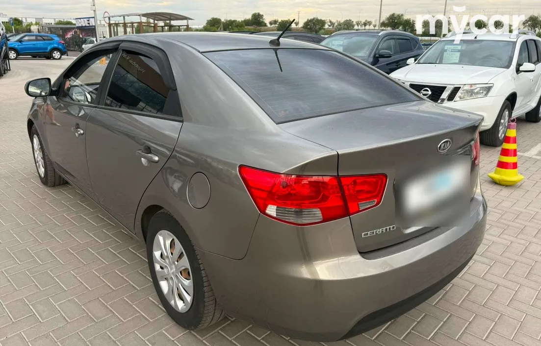 Kia Cerato 2012