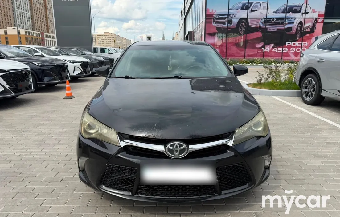 Toyota Camry 2015