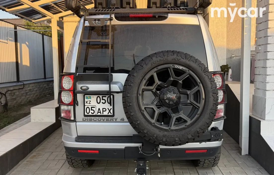 Land Rover Discovery 2011