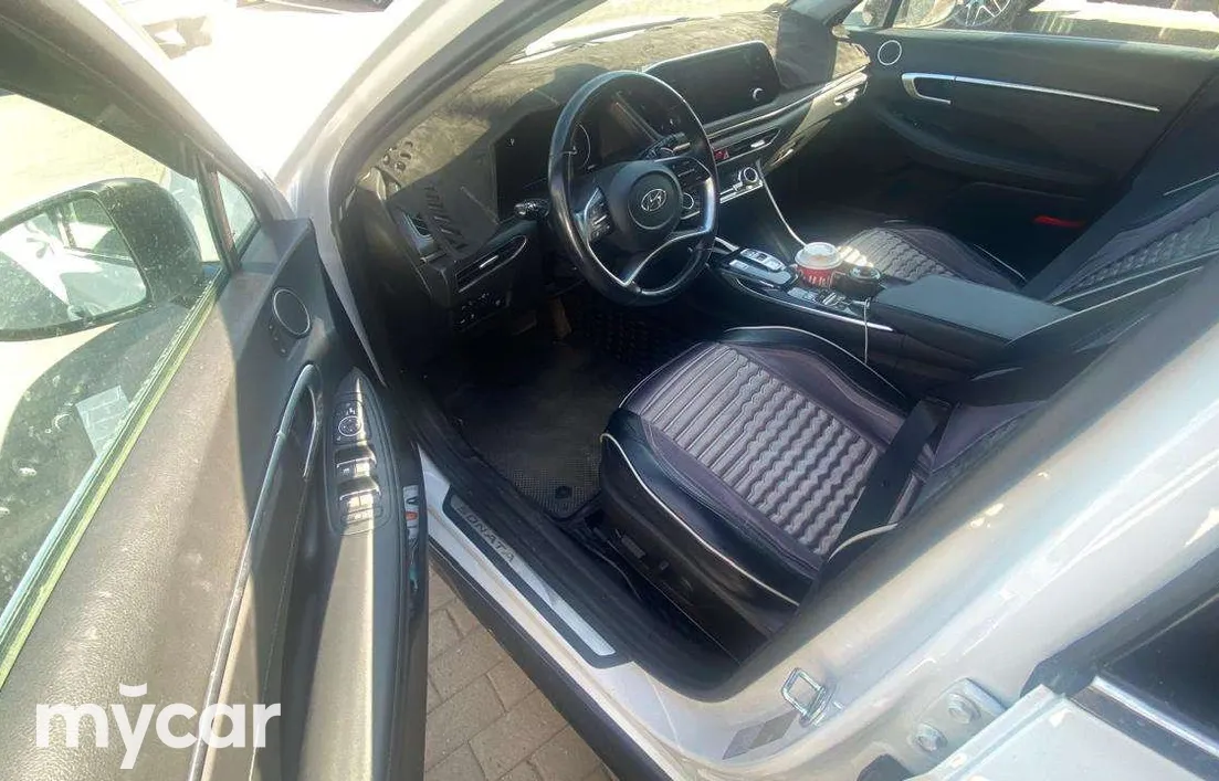 Hyundai Sonata 2021