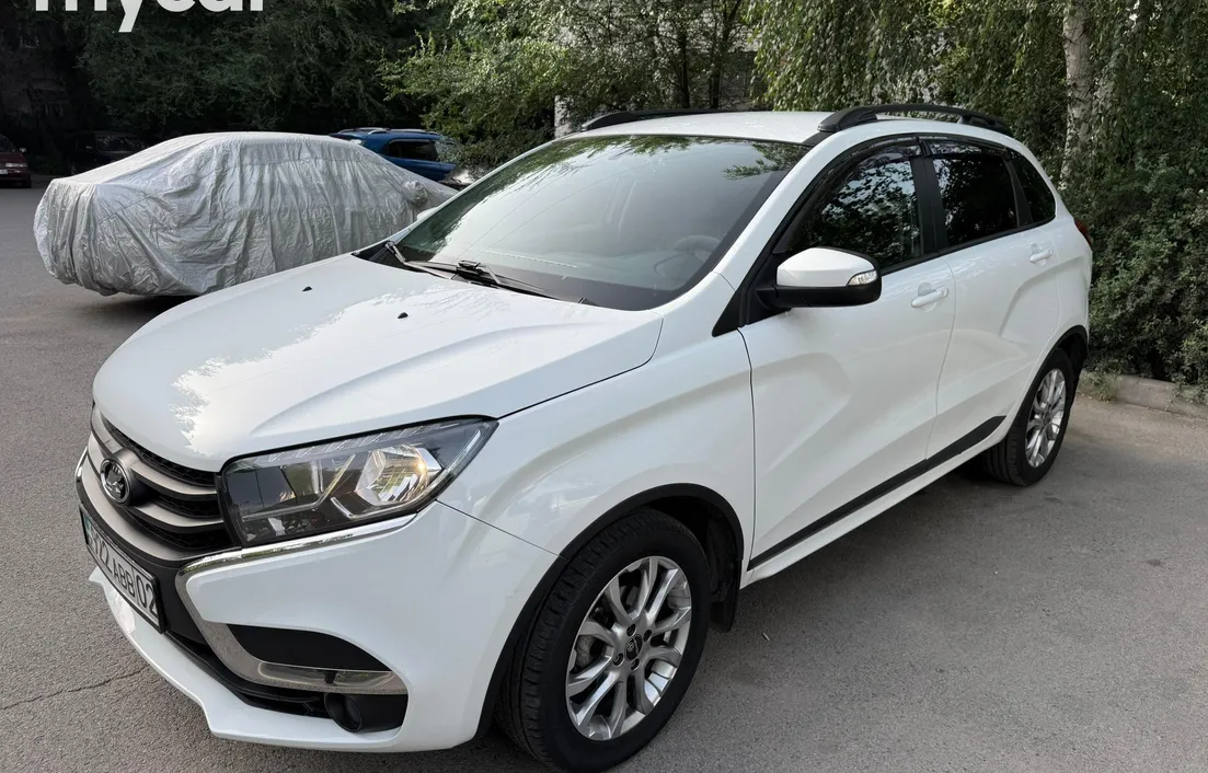 LADA XRAY 2017