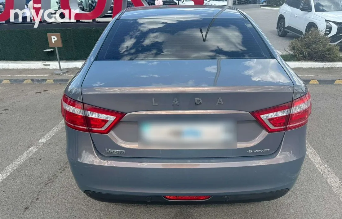 LADA Vesta 2020