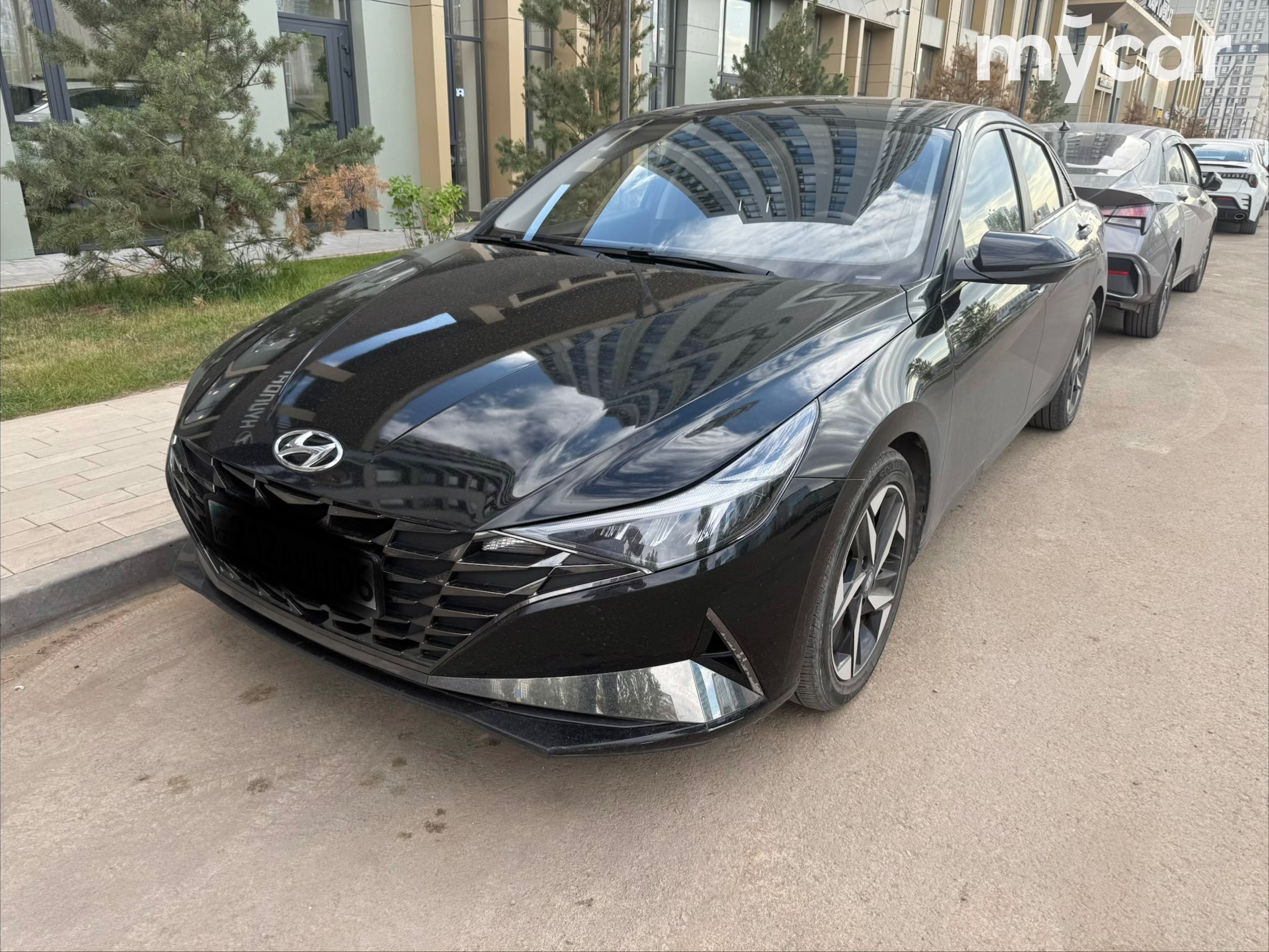 Hyundai Elantra 2023