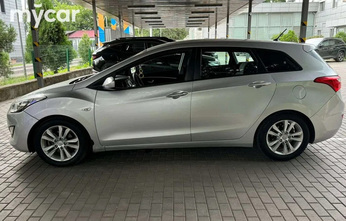 Hyundai i30 2014