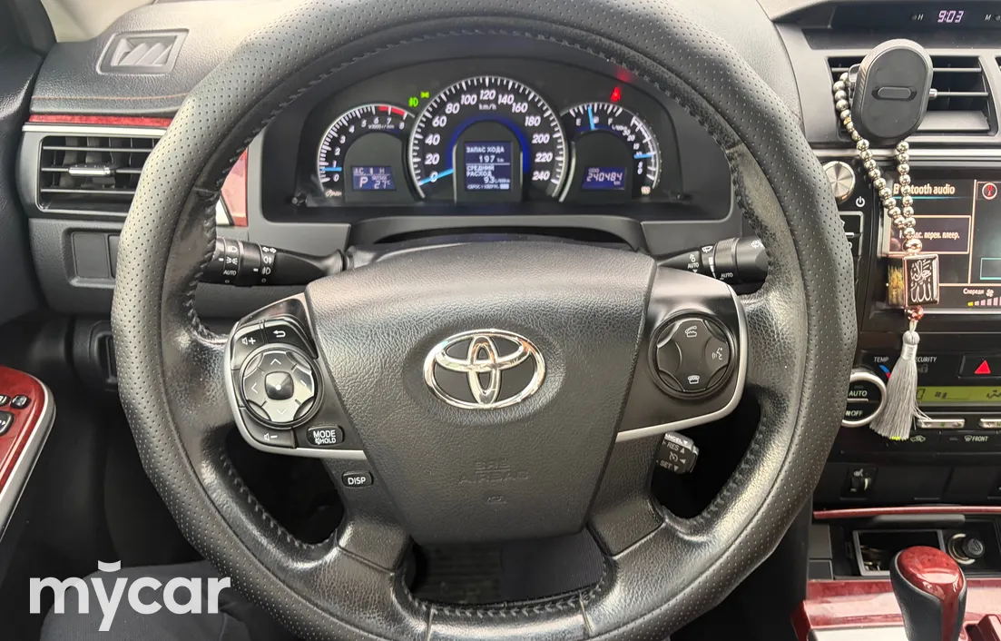 Toyota Camry 2012