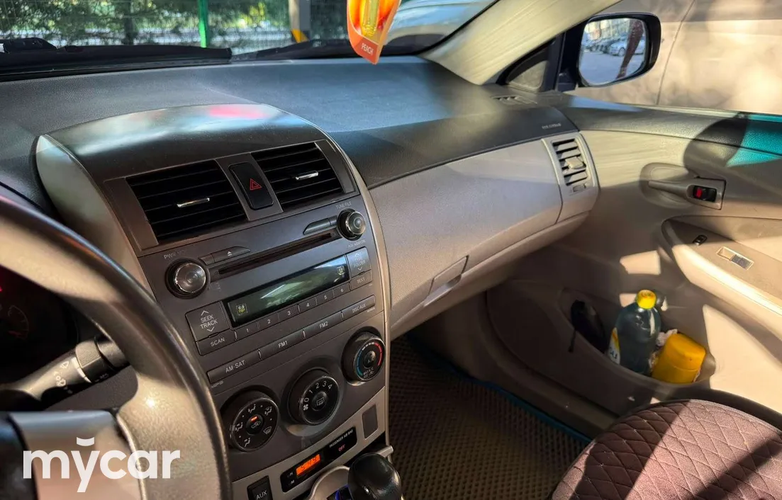 Toyota Corolla 2011