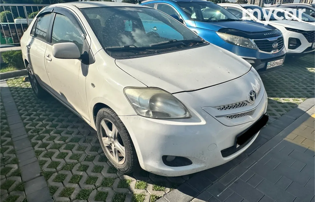 Toyota Yaris 2008