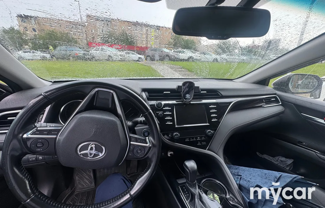Toyota Camry 2018
