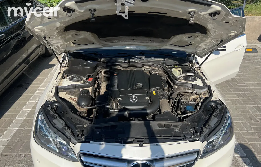 Mercedes-Benz E-Класс 2010