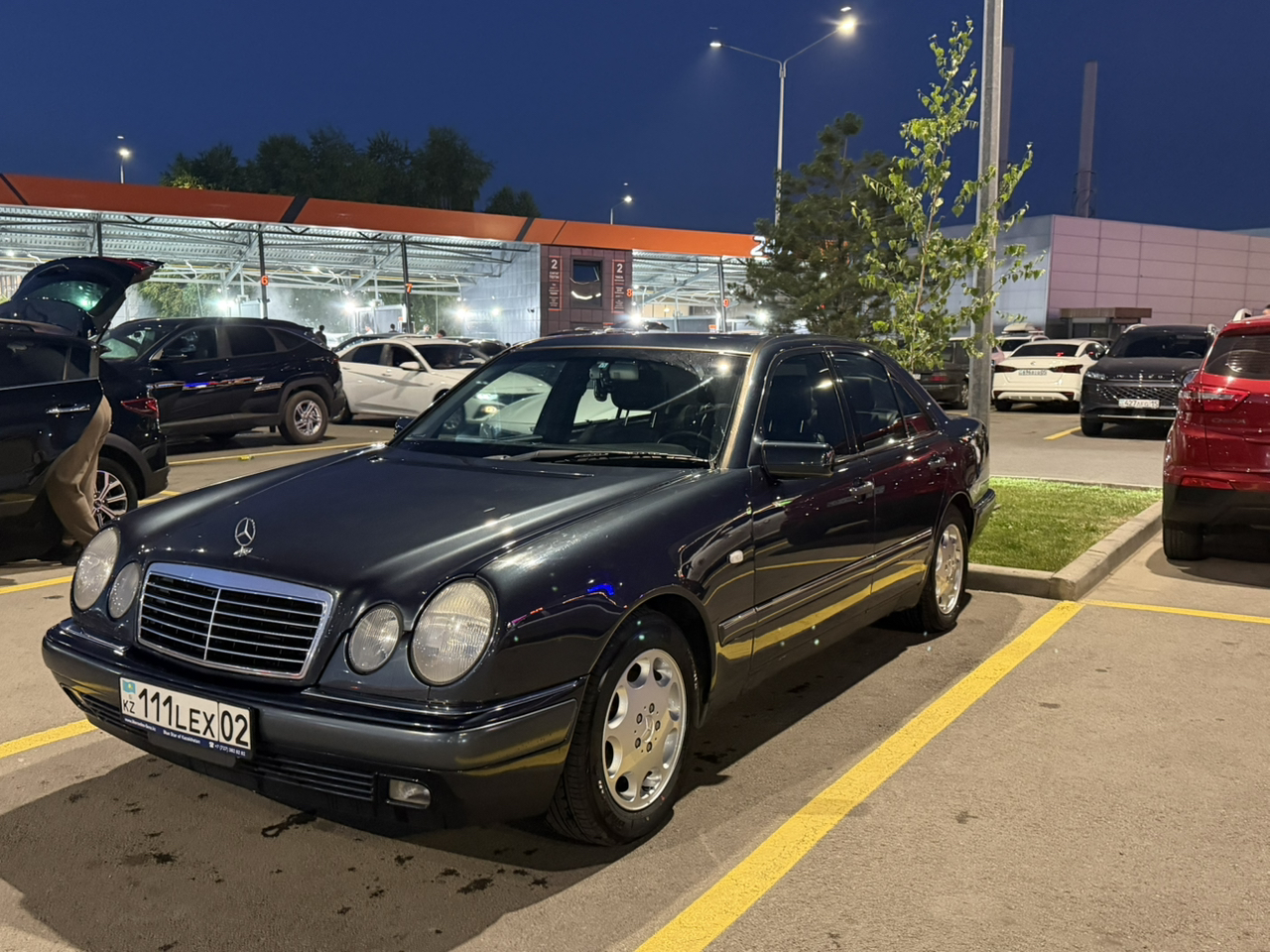 Mercedes-Benz E-Класс 1998