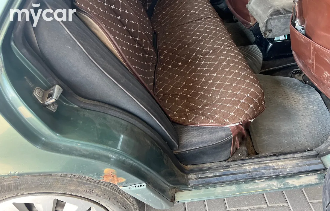 Mercedes-Benz E-Класс 1992
