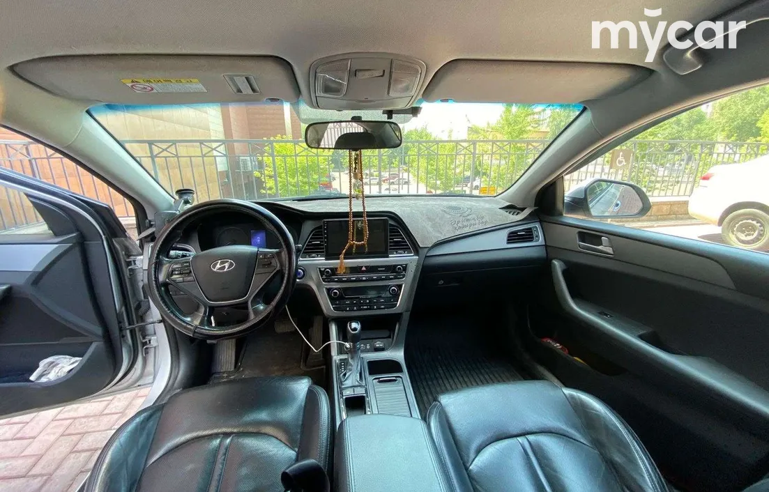 Hyundai Sonata 2015