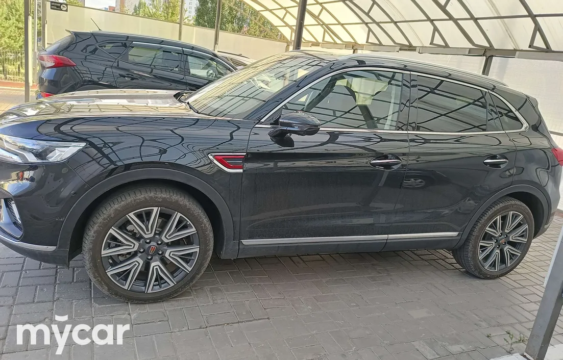 Hongqi HS5 2024