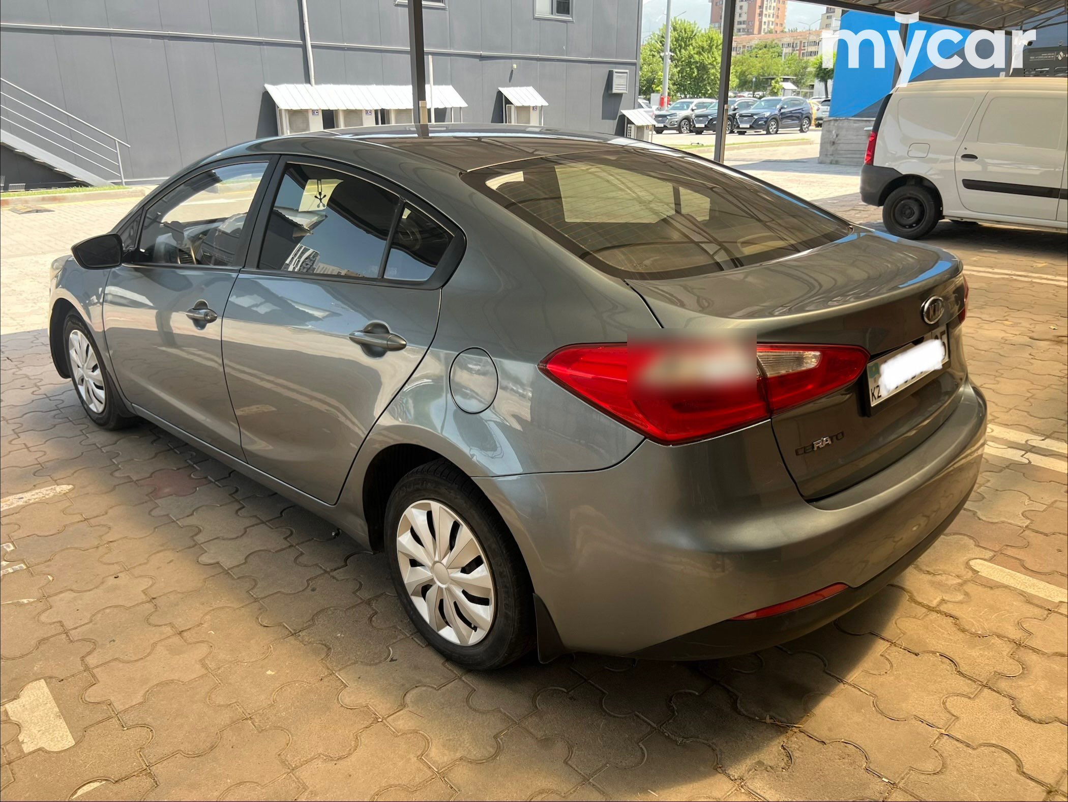Kia Cerato 2013