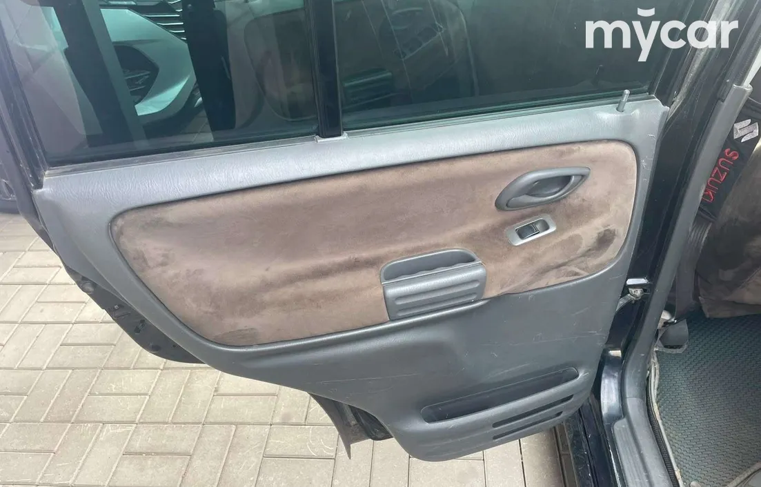 Suzuki Grand Vitara 2001