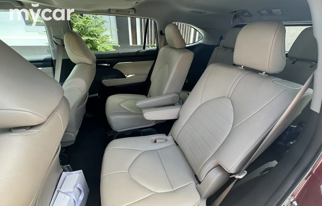 Toyota Highlander 2023