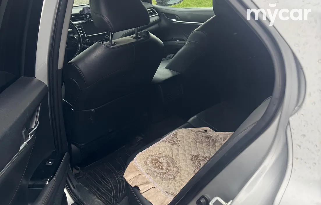 Toyota Camry 2018